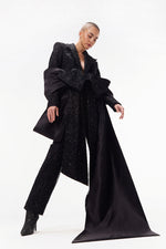 SCULPTURAL FRONT JACKET